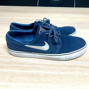 Nike Stefan Janoskis